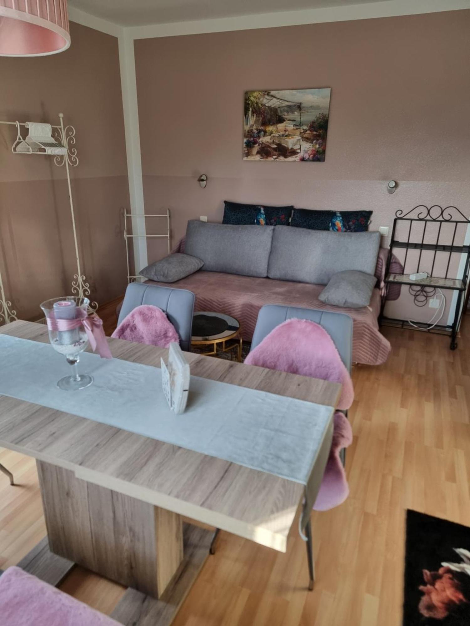 Ferienhaus Burgblick Треффен Екстер'єр фото