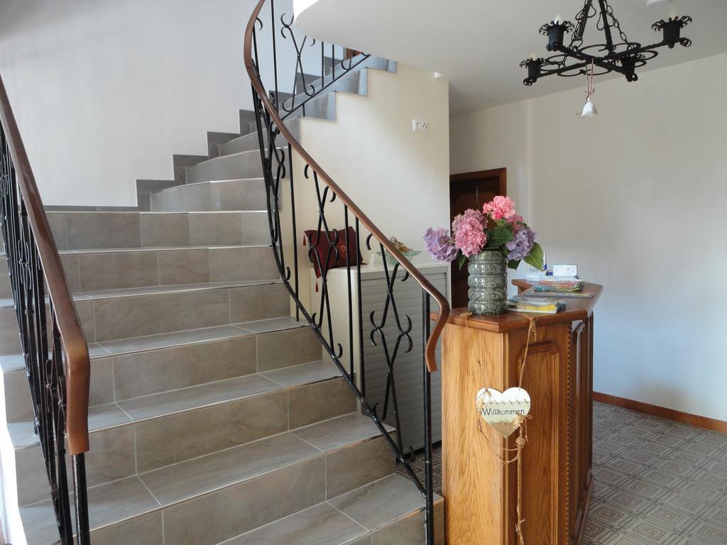 Ferienhaus Burgblick Треффен Екстер'єр фото